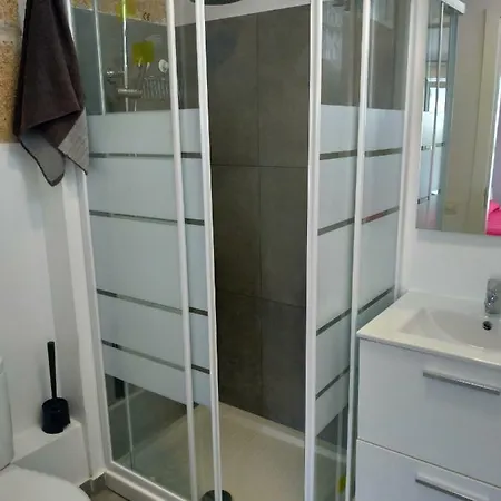 Estudio Loft Ilumminado Y Nuevo דירה *