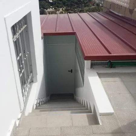 Estudio Loft Ilumminado Y Nuevo